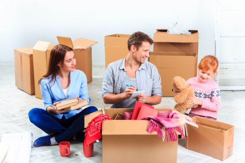 Local removal truck hire service for Kingston customers